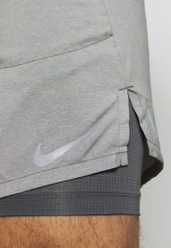 Nike Performance Herren Kurze Sporthose - Iron Grey/reflective Silver -Angebote Nike Store 6cb511fe99a348d595f8db19598aa55f