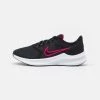 Nike Performance Damen DOWNSHIFTER 11 - Laufschuh Stabilität - Black/fireberry/dark Smoke Grey/white