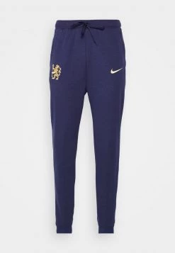 Nike Performance CHELSEA LONDON TRAVEL PANT - Jogginghose - Blackened Blue/jersey Gold | Herren -Angebote Nike Store 6d66d3a3fc904f3e930bb03059492a49