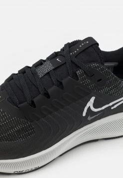 Nike Performance Damen AIR ZOOM PEGASUS 38 SHIELD - Laufschuh Neutral - Black/platinum Tint/dark Smoke Grey/light Smoke Grey/metallic Silver -Angebote Nike Store 6e2a157f583448b9aa3ce53c6b1a6dc5
