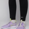 Nike Performance FLEX RUNNER UNISEX - Laufschuh Neutral - Lilac/light Lemon Twist