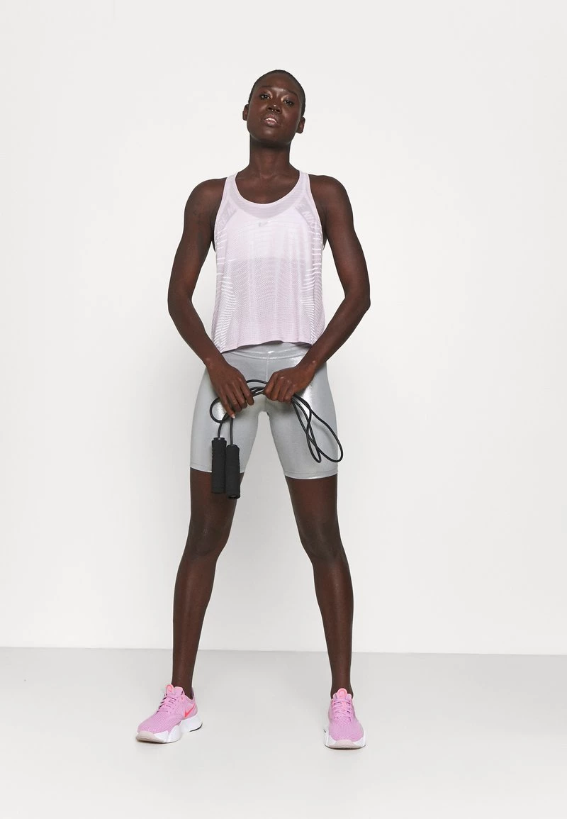 Nike Performance Damen TANK - Sport T-shirt - Iced Lilac/white 2 Nike Performance Damen TANK - Sport T-shirt - Iced Lilac/white – Bild 2