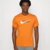 Nike Performance TEE ATHLETE - T-Shirt Print - Sport Spice | Herren