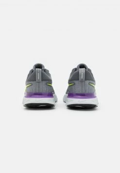 Nike Performance Herren Laufschuh Neutral - Particle Grey/volt/iron Grey/wild Berry/photon Dust/black -Angebote Nike Store 70d729f77fe94f05a504aa119d4710ff