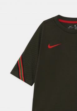 Nike Performance PORTUGAL UNISEX - Nationalmannschaft - Sequoia/sport Red 7 Nike Performance PORTUGAL UNISEX - Nationalmannschaft - Sequoia/sport Red -Angebote Nike Store 711e3616fb904f238ad2cc6116c8fef0