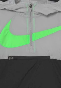 Nike Performance Kinder Trainingsjacke - Light Smoke Grey/black/green Strike -Angebote Nike Store 74616b582ab44de8a2c24a82b0154447