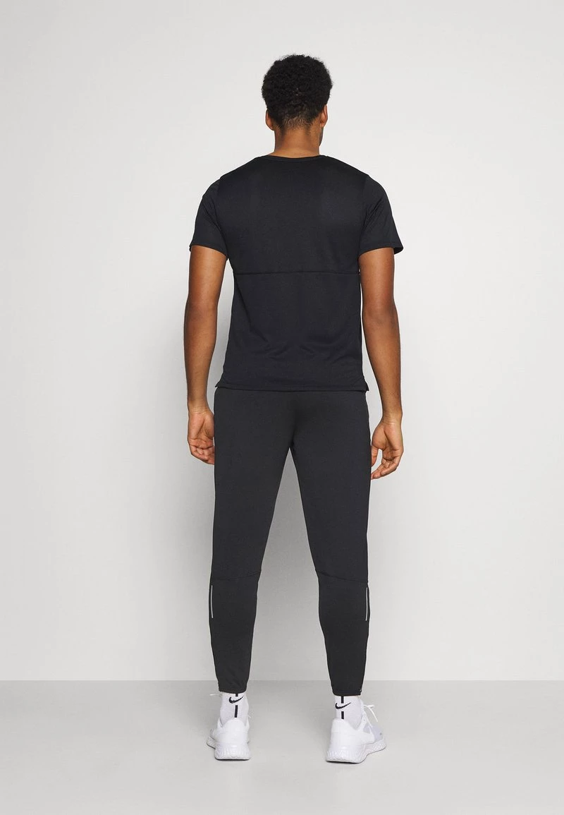 Nike Performance Herren ESSENTIAL PANT - Jogginghose - Black/reflective Silver 3 Nike Performance Herren ESSENTIAL PANT - Jogginghose - Black/reflective Silver – Bild 3