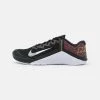 Nike Performance METCON 6 UNISEX - Trainingsschuh - Black/white/dark Cayenne/solar Flare