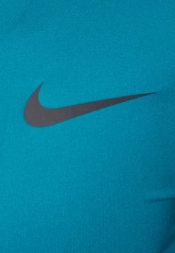 Nike Performance Herren Sport T-shirt - Bright Spruce/dynamic Turquoise -Angebote Nike Store 759ff8083bc84d36882f32addc56b003