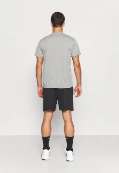 Nike Performance Herren NFL LAS VEGAS RAIDERS DRY SHORT - Vereinsmannschaften - Black/flat Silver/field Silver 7 Nike Performance Herren NFL LAS VEGAS RAIDERS DRY SHORT - Vereinsmannschaften - Black/flat Silver/field Silver -Angebote Nike Store 75c36501c9b84699a8f687b24edd22a9