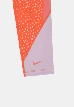 Nike Performance Kinder ONE CAPRI - Tights - Rush Orange/doll/pink Salt -Angebote Nike Store 76694df18730482fad33f6b8e4c4ca02