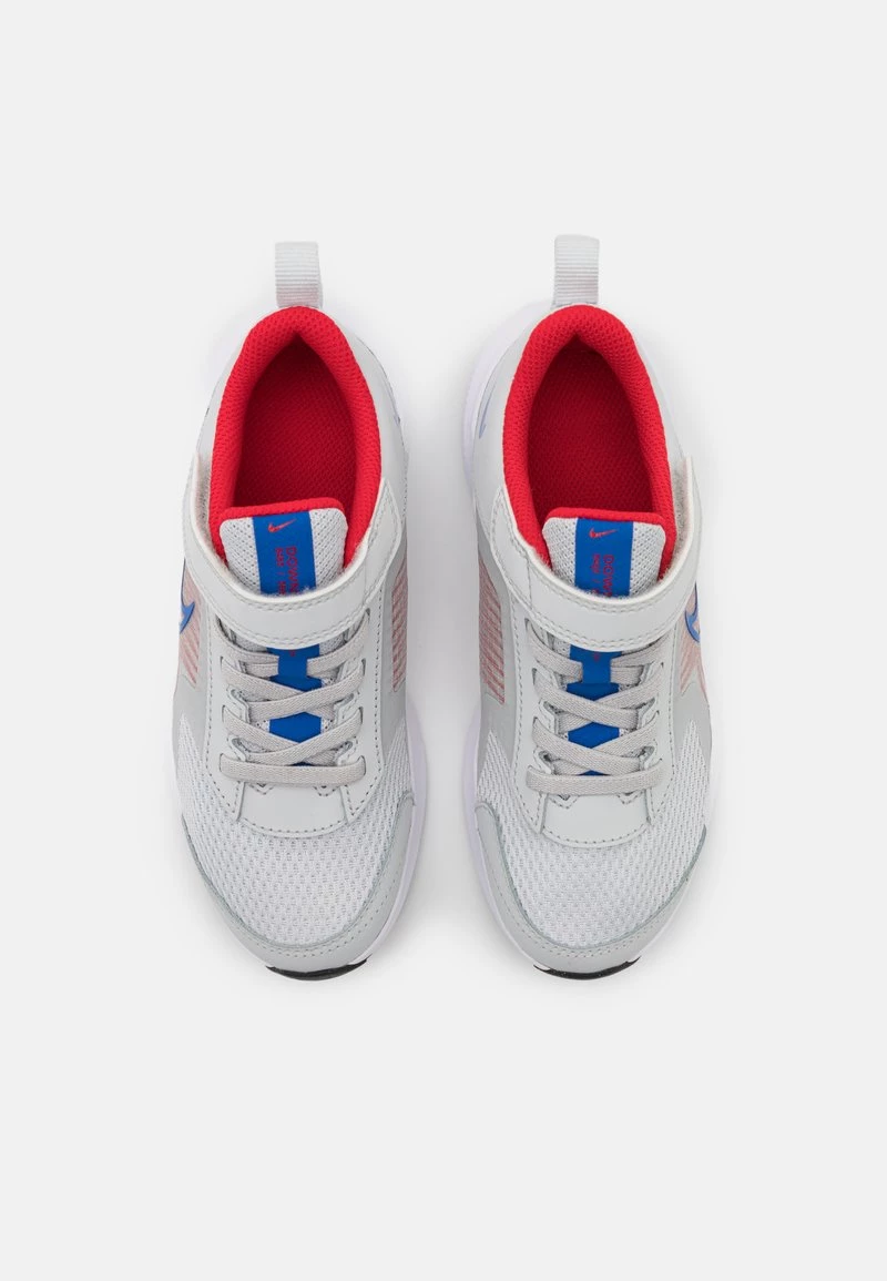 Nike Performance DOWNSHIFTER 11 UNISEX - Laufschuh Neutral - Photon Dust/game Royal/university Red/white 4 Nike Performance DOWNSHIFTER 11 UNISEX - Laufschuh Neutral - Photon Dust/game Royal/university Red/white – Bild 4