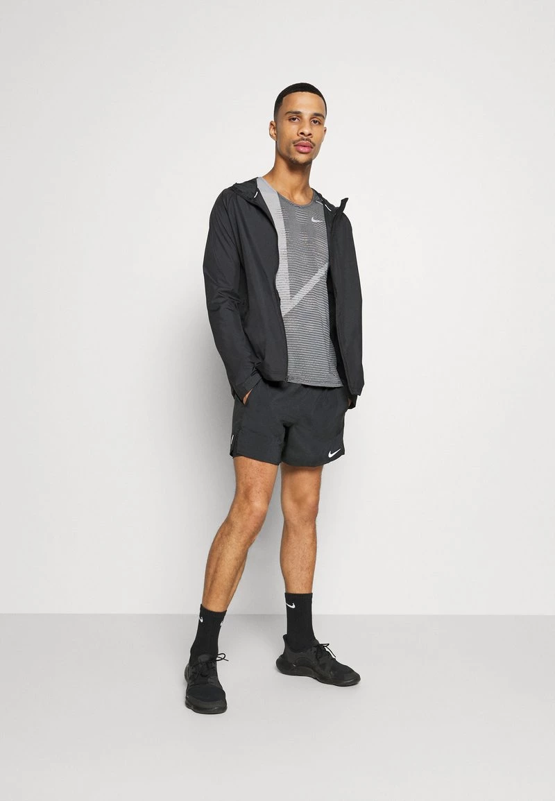 Nike Performance Herren STRIDE SHORT - Kurze Sporthose - Black 2 Nike Performance Herren STRIDE SHORT - Kurze Sporthose - Black – Bild 2