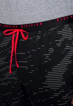 Nike Performance Herren RUN DIVISION FLEX STRIDE 2-IN-1 5INCH - Kurze Sporthose - Black/silver 9 Nike Performance Herren RUN DIVISION FLEX STRIDE 2-IN-1 5INCH - Kurze Sporthose - Black/silver -Angebote Nike Store 77bf4d0997684c808d9466c31e1edbc9