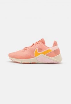 Nike Performance Damen LEGEND ESSENTIAL 2 - Trainingsschuh - Light Madder Root/university Gold/pearl White/atmosphere