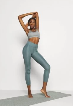 Nike Performance Damen INDY STRAPPY BRA - Sport-BH Mit Leichter Stützkraft - Particle Grey/pure/platinum Tint -Angebote Nike Store 78c23ba752144285b3a77c4ec2bb0ca5