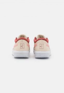 Nike Performance Damen ZOOM COURT LITE 3 - Multicourt Tennisschuh - Pearl White/bleached Coral/white 8 Nike Performance Damen ZOOM COURT LITE 3 - Multicourt Tennisschuh - Pearl White/bleached Coral/white -Angebote Nike Store 7ab9cb60d9de4d5fa48071dbf3669190