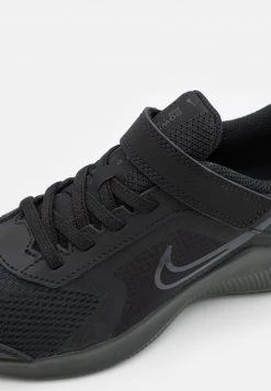 Nike Performance DOWNSHIFTER 11 UNISEX - Laufschuh Neutral - Black/dark Smoke Grey -Angebote Nike Store 7d943d51923a43e0a6aad0c30186d753