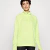 Nike Performance Damen PACER - Langarmshirt - Atomic Green