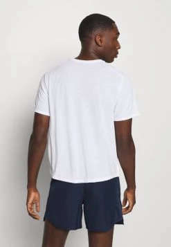 Nike Performance MILER TOP - Sport T-shirt - White/silver | Herren 7 Nike Performance MILER TOP - Sport T-shirt - White/silver | Herren -Angebote Nike Store 7de4cfa8683a418886bc0ed6af80c058