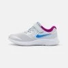 Nike Performance STAR RUNNER 2 POWER UNISEX - Laufschuh Neutral - Pure Platinum/multicolor/barely Volt/red Plum/white