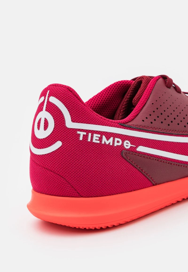 Nike Performance Herren TIEMPO LEGEND 9 CLUB IC - Fußballschuh Halle - Team Red/mystic Hibiscus/mystic Hibiscus 6 Nike Performance Herren TIEMPO LEGEND 9 CLUB IC - Fußballschuh Halle - Team Red/mystic Hibiscus/mystic Hibiscus – Bild 6