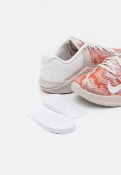 Nike Performance Damen METCON 6 - Trainingsschuh - Desert Sand/summit White/crimson Bliss/light Armory Blue -Angebote Nike Store 7edc1a094b9948eb8b01f11965633080