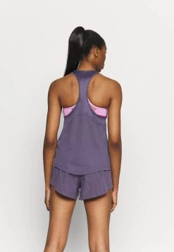 Nike Performance Damen MILER TANK RACER - Sport T-shirt - Dark Raisin/silver 7 Nike Performance Damen MILER TANK RACER - Sport T-shirt - Dark Raisin/silver -Angebote Nike Store 7f0aeccc77f941c0932843e2413f6e9f