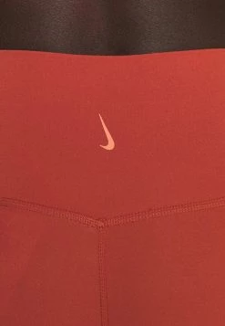 Nike Performance NIKE YOGA LUXE 7/8-INFINALON-LEGGINGS MIT HOHEM TAILLENBUND FÜR DAMEN - Tights - Rugged Orange/light Sienna -Angebote Nike Store 80167f8813af4b72b4489d20671f44df