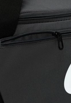 Nike Performance Unisex BRASILIA S DUFFLE - Sporttasche - Schwarz Grau -Angebote Nike Store 8063a46228c74394a86ce0581ca8baae