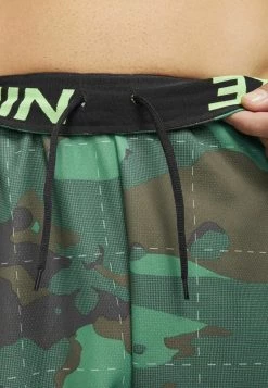 Nike Performance Herren Kurze Sporthose - Green Noise/green Strike -Angebote Nike Store 80caef9e628c438888a260df14021aa3