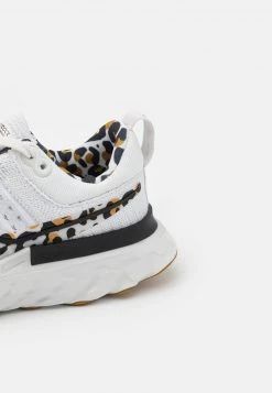 Nike Performance Damen REACT INFINITY RUN FK 2 CP - Laufschuh Neutral - White/black/wheat/light Bone -Angebote Nike Store 8533887d9c35431985eb90b6ec52181c