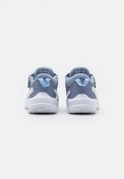 Nike Performance TEAM HUSTLE 10 DREAM UNISEX - Basketballschuh - Ashen Slate/white Aluminum/yellow Strike -Angebote Nike Store 85534da32eaa4a17becb440f5d3df55c