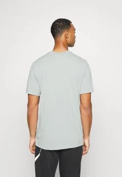 Nike Performance TEE PRO - Sport T-shirt - Light Smoke Grey | Herren 8 Nike Performance TEE PRO - Sport T-shirt - Light Smoke Grey | Herren -Angebote Nike Store 86997f2c15a34ebe98470616d9628516