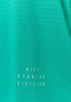 Nike Performance RISE - T-Shirt Print - Neptune Green/reflective Silver | Herren -Angebote Nike Store 88294bacae0c47169bf714f856eb077b