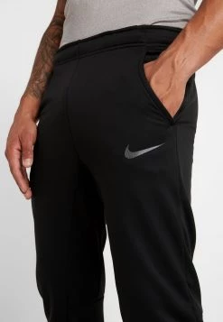 Nike Performance Herren PANT TAPER - Jogginghose - Black/mtlc Hematite -Angebote Nike Store 8aa9dd42d53f416dbc572bc419eb7ace