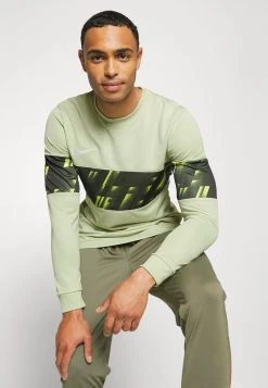 Nike Performance FC LIBERO TOP - Sport T-shirt - Olive Aura/black/white | Herren 9 Nike Performance FC LIBERO TOP - Sport T-shirt - Olive Aura/black/white | Herren -Angebote Nike Store 8aab39b888eb4993981a637490209a63