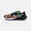 Nike Performance AIR ZOOM PEGASUS 38 UNISEX - Laufschuh Neutral - Multi-color/phantom/black/malachite/university Gold/siren Red