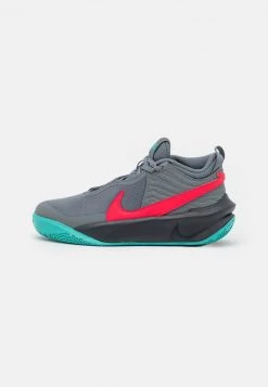 Nike Performance TEAM HUSTLE 10 UNISEX - Basketballschuh - Smoke Grey/siren Red/dark Smoke Grey