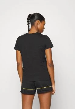 Nike Performance Damen PARIS ST GERMAIN CLUB TEE - Vereinsmannschaften - Black/siren Red 8 Nike Performance Damen PARIS ST GERMAIN CLUB TEE - Vereinsmannschaften - Black/siren Red -Angebote Nike Store 8da198a8670e416fb99d8cb2ee59da6a