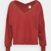 Nike Performance Damen LUXE - Sweatshirt - Redstone
