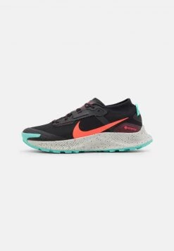 Nike Performance Herren PEGASUS TRAIL 3 GTX - Laufschuh Trail - Black/bright Crimson/dark Beetroot/dynamic Turquoise/light Bone