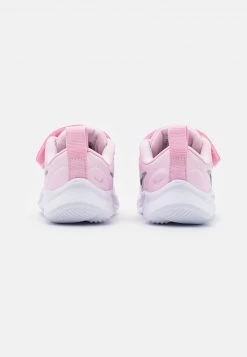 Nike Performance STAR RUNNER 3 UNISEX - Laufschuh Neutral - Pink Foam/black/metallic Silver -Angebote Nike Store 912a3f051d6344538b36e7ecc83edae0