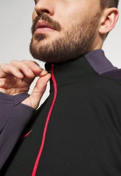 Nike Performance Herren DRY ACADEMY SUIT - Trainingsanzug - Black/siren Red -Angebote Nike Store 914510540a3d4b0cba0fadb330f15627