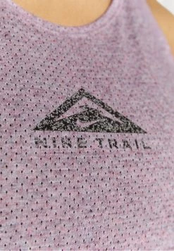 Nike Performance Damen CITY SLEEK TANK TRAIL - Sport T-shirt - Team Red/iron Grey Heather/reflective Silver -Angebote Nike Store 91a20f6187f9471b8ab764b825497026