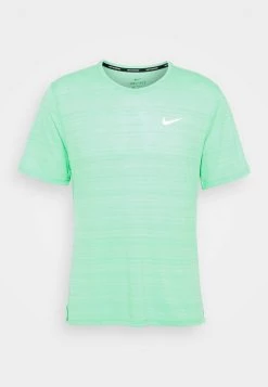 Nike Performance Herren MILER TOP - Sport T-shirt - Green Glow/reflective Silver -Angebote Nike Store 91d6e7f548dc4896ade6701703ac8bd2