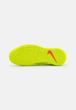 Nike Performance MERCURIAL JR 8 ACADEMY IC UNISEX - Fußballschuh Halle - Volt/black/bright Crimson -Angebote Nike Store 91eb359b37844bd6b9e566635fa016c5