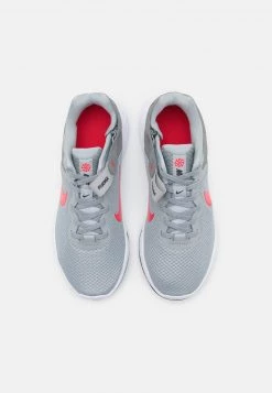 Nike Performance REVOLUTION 6 FLYEASE - Laufschuh Neutral - Light Smoke Grey/siren Red/particle Grey/dark Smoke Grey | Herren -Angebote Nike Store 925f6d3e7200414da0eb33668091f886