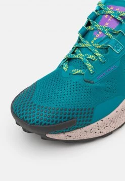 Nike Performance PEGASUS TRAIL 3 - Laufschuh Trail - Mystic Teal/dark Smoke Grey/universe Gold/wild Berry/fossil Stone/turquoise Blue | Herren -Angebote Nike Store 92a1a3a9a6e4484784bc42b196d43859