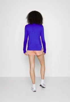 Nike Performance Damen Kurze Sporthose - Madder Root -Angebote Nike Store 94f1b9de9b734f4aa1708e480f6f8d09